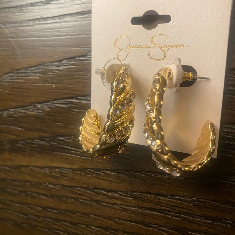 NEW Jessica Simpson gold earrings